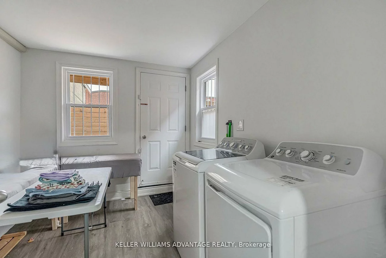 471, Danforth, North Riverdale, Toronto