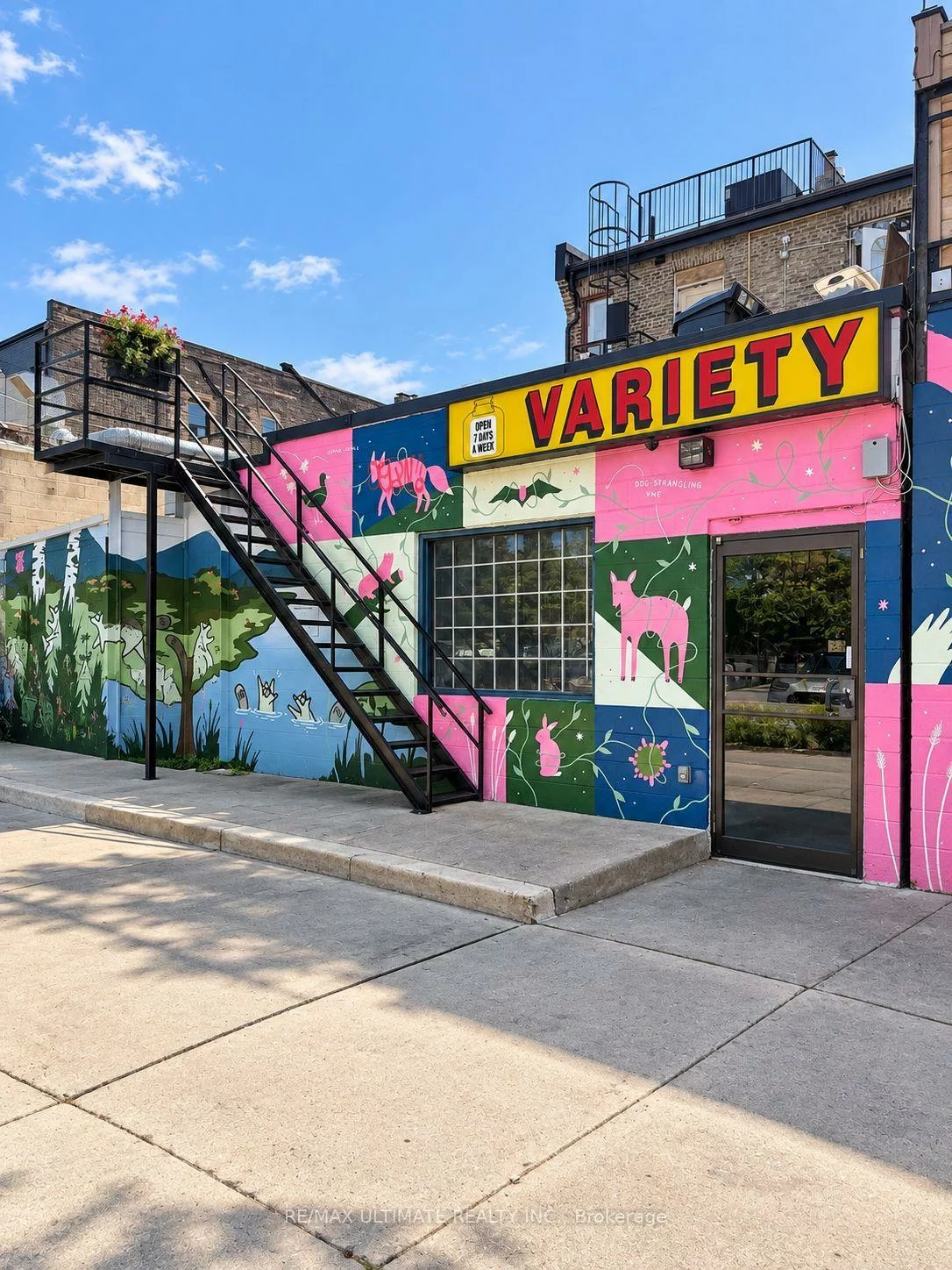 720-720A, Queen, South Riverdale, Toronto
