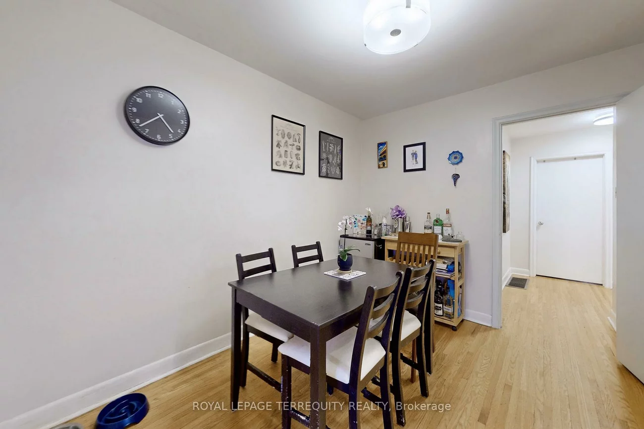 29, Love, East End-Danforth, Toronto