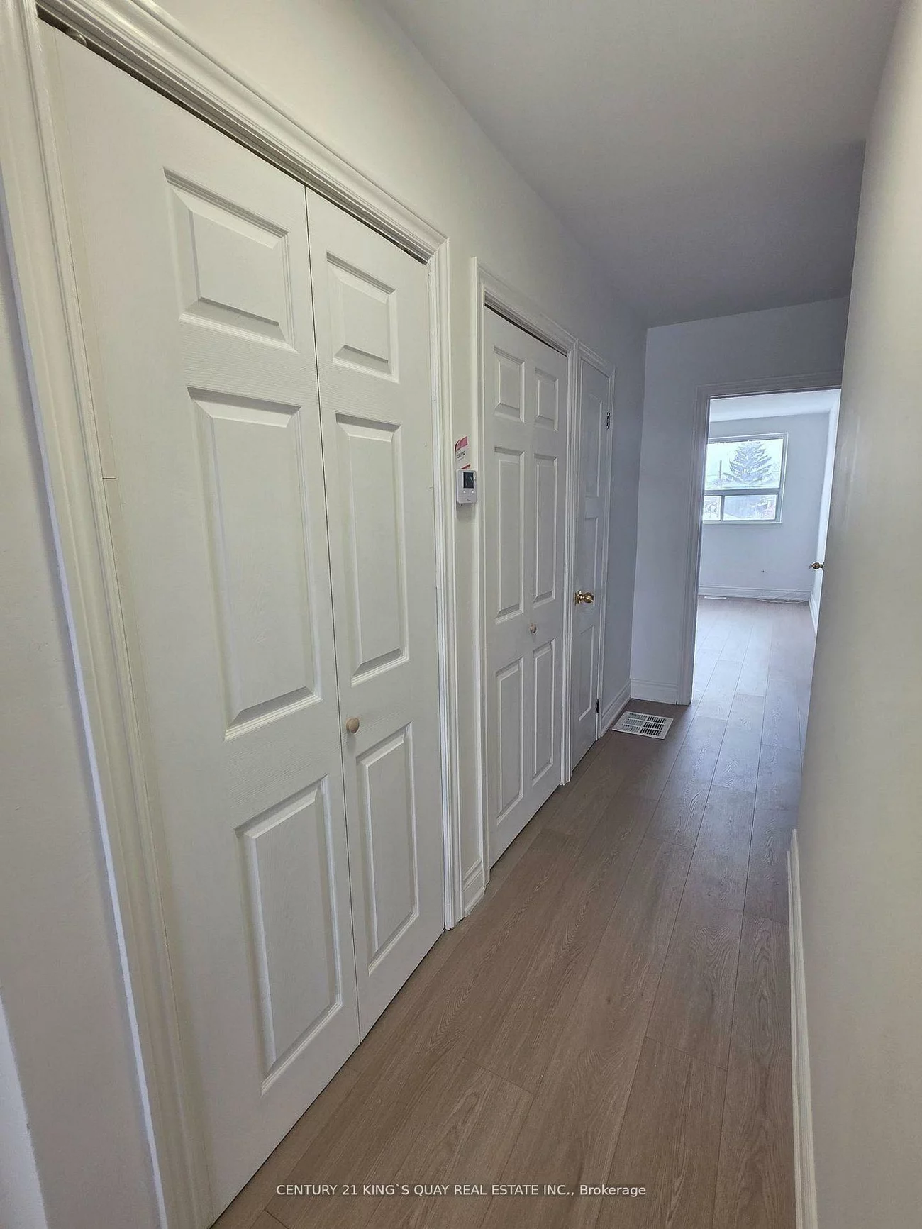 1346, Kennedy, Dorset Park, Toronto