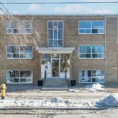 Commercial for sale, 135, Sammon, Danforth Village-East York, Toronto