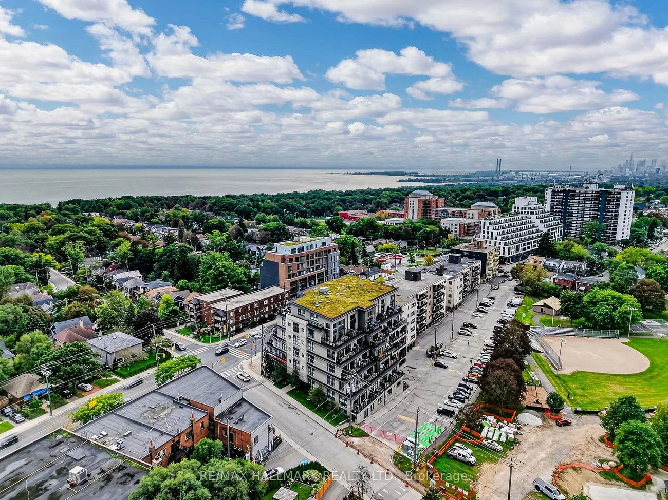 158, Fallingbrook, Birchcliffe-Cliffside, Toronto