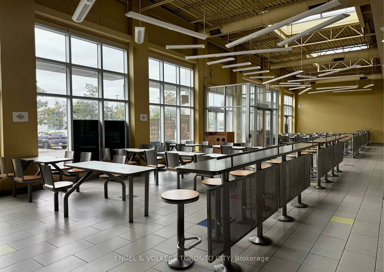 41, Lebovic, Clairlea-Birchmount, Toronto