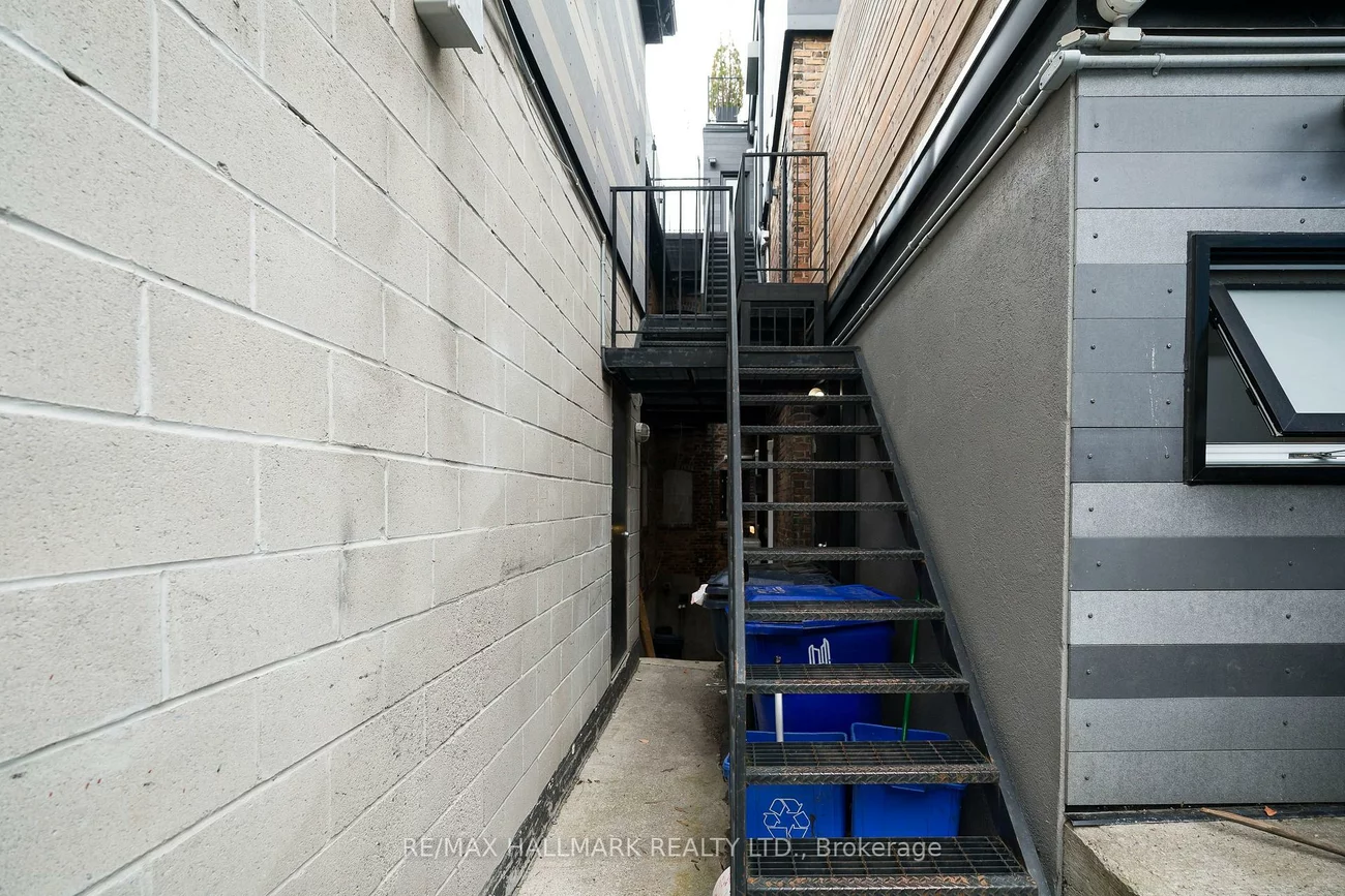 800, Danforth, Danforth, Toronto