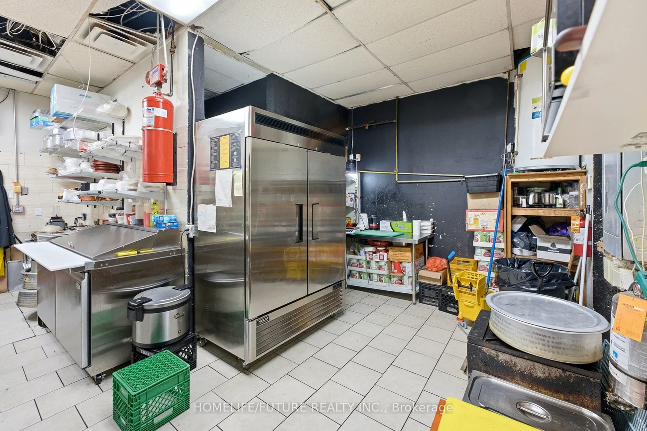 4288, Kingston, West Hill, Toronto