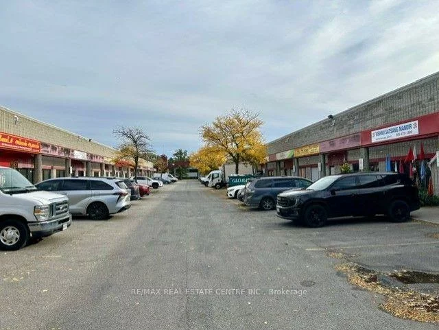 328, Passmore, Milliken, Toronto