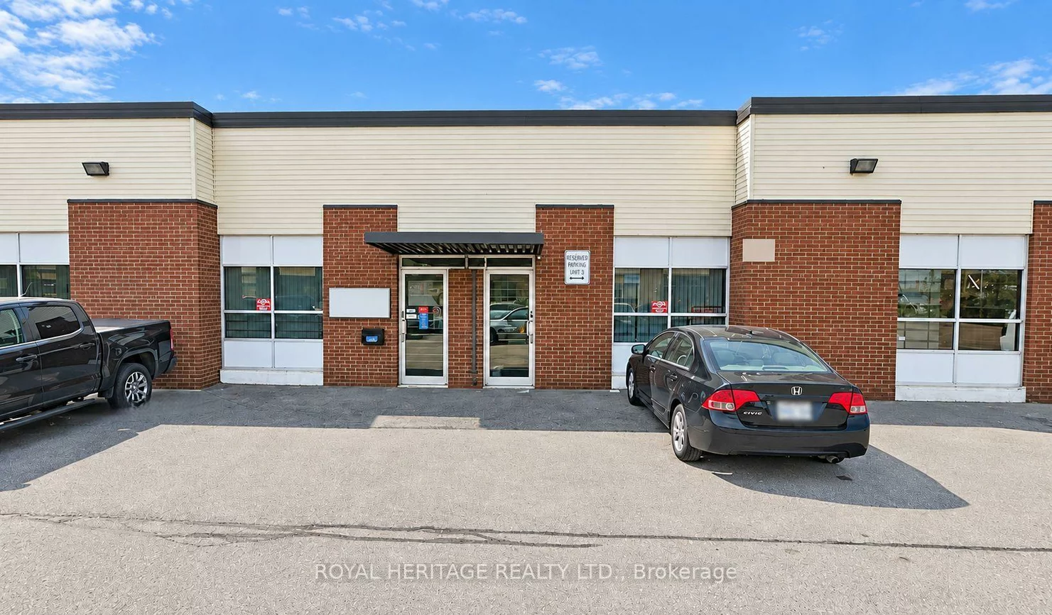 120, Midwest, Dorset Park, Toronto