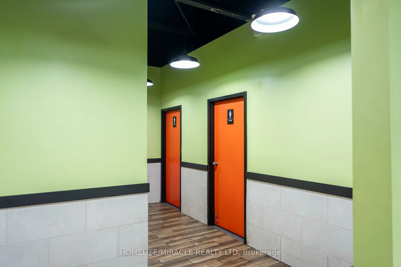 1571, Sandhurst, Agincourt North, Toronto