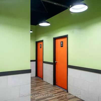 Commercial for sale, 1571, Sandhurst, Agincourt North, Toronto