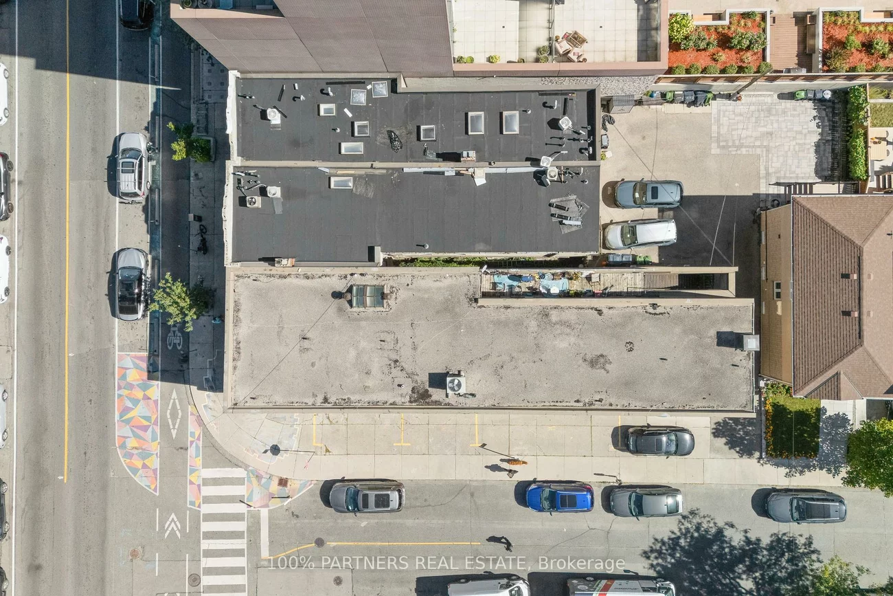 2035-2039, Danforth, Woodbine Corridor, Toronto