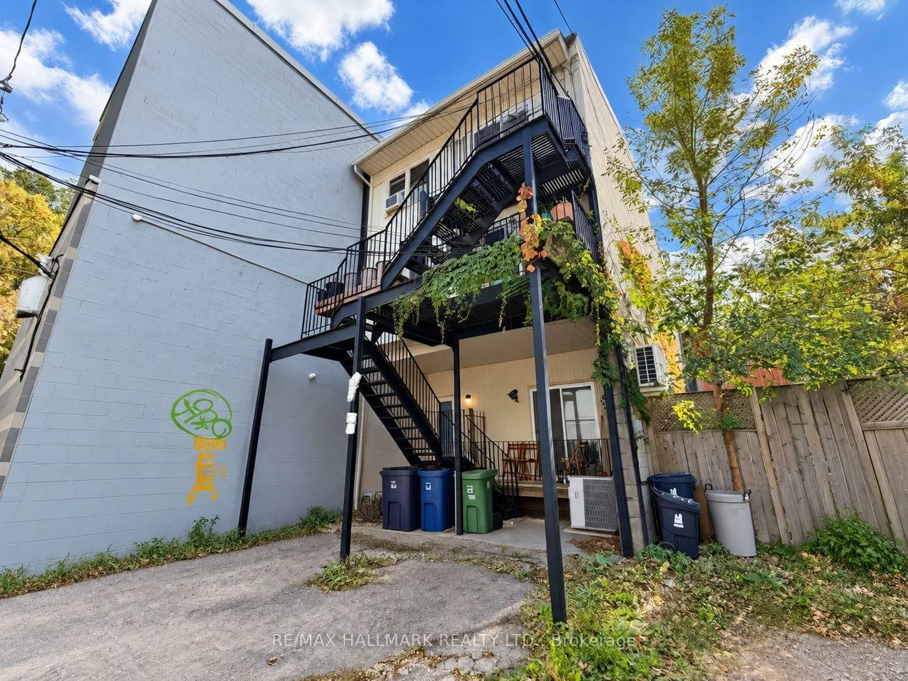 1304, Queen, South Riverdale, Toronto