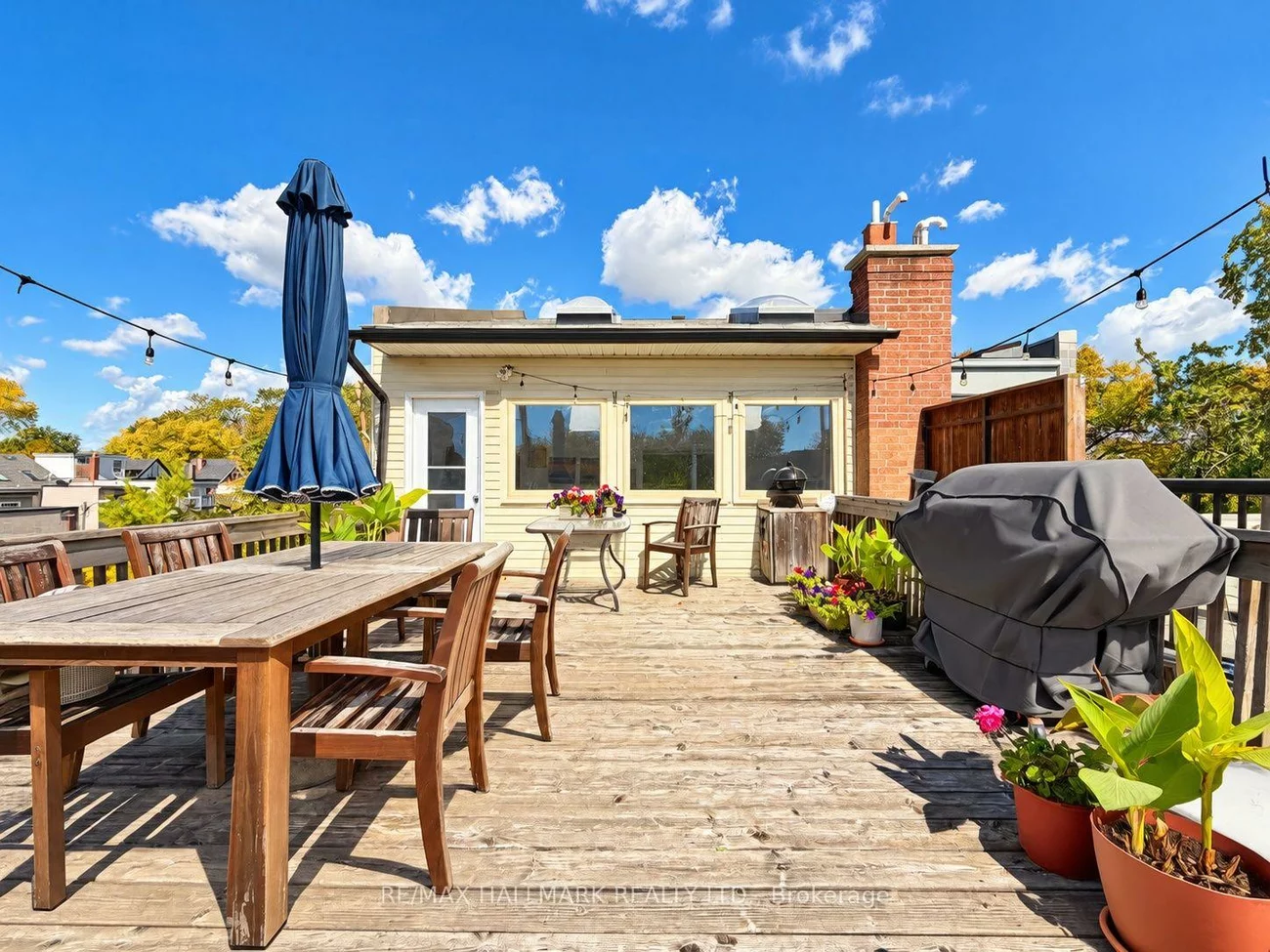 1304, Queen, South Riverdale, Toronto