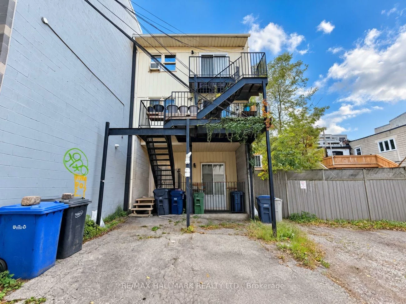 1304, Queen, South Riverdale, Toronto