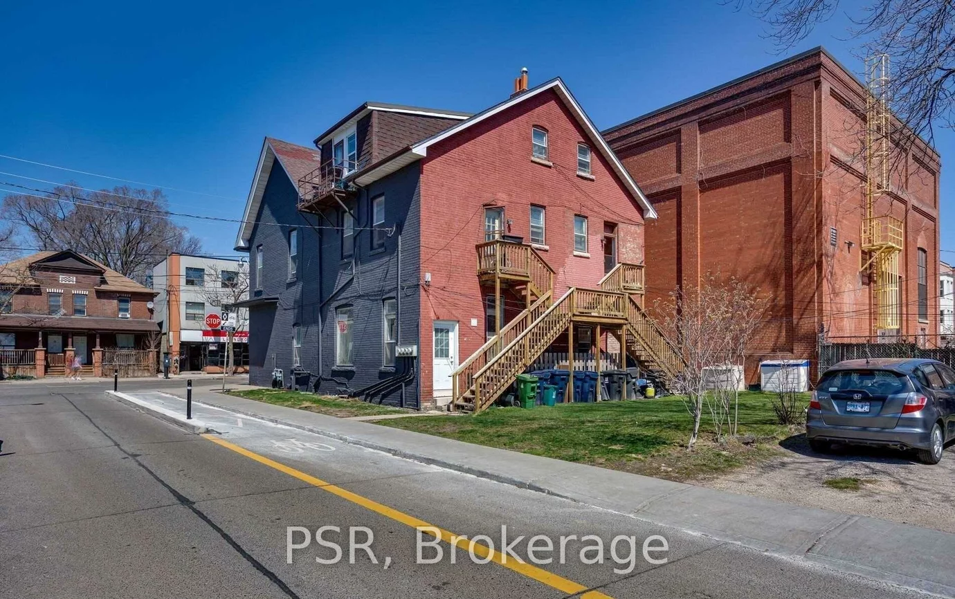 1349/1351, Queen, Greenwood-Coxwell, Toronto