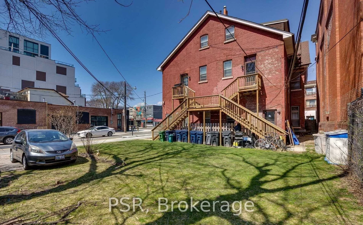 1349/1351, Queen, Greenwood-Coxwell, Toronto