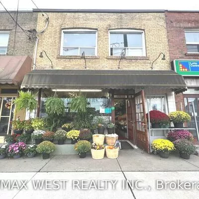 Commercial for sale, 2781, St. Clair, O'Connor-Parkview, Toronto