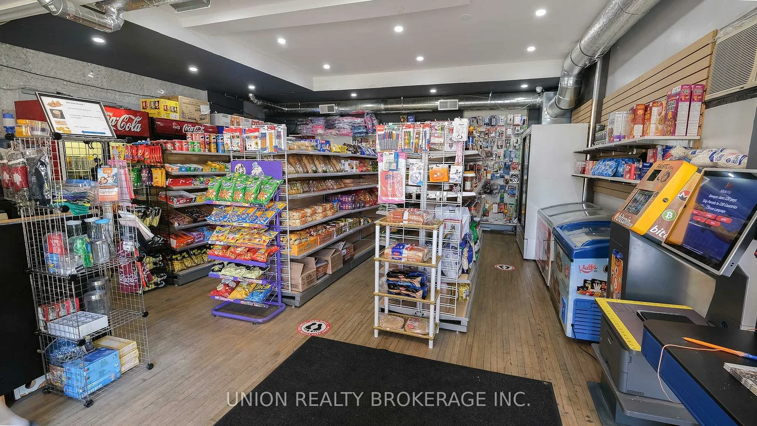 582, Danforth, Clairlea-Birchmount, Toronto