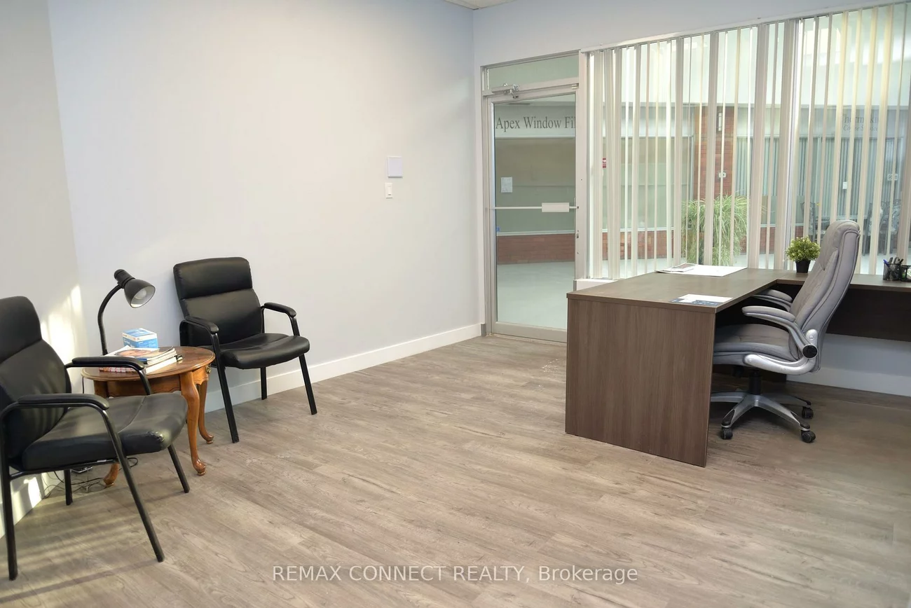 850, Tapscott, Rouge E11, Toronto