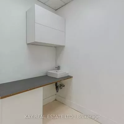 Commercial for sale, 1394, Gerrard, Greenwood-Coxwell, Toronto