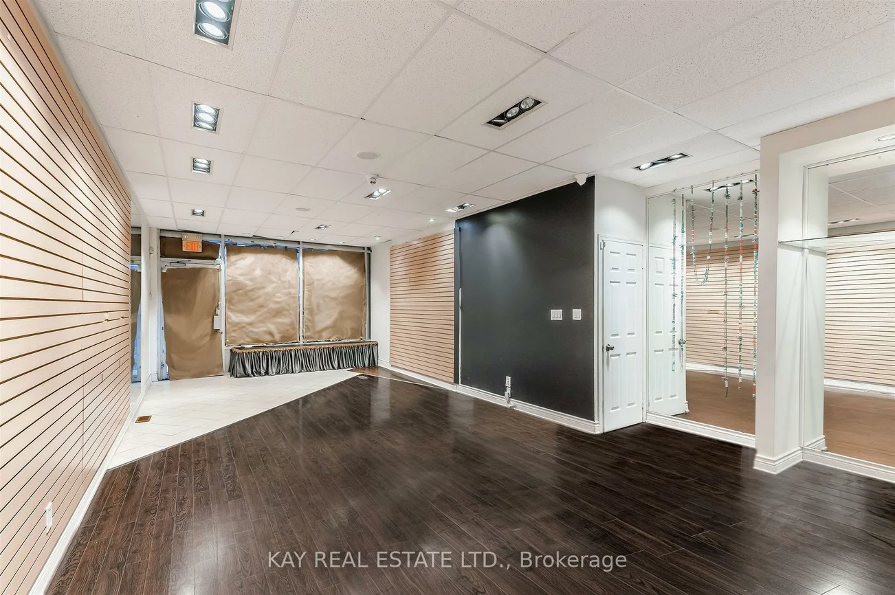 1396, Gerrard, Greenwood-Coxwell, Toronto