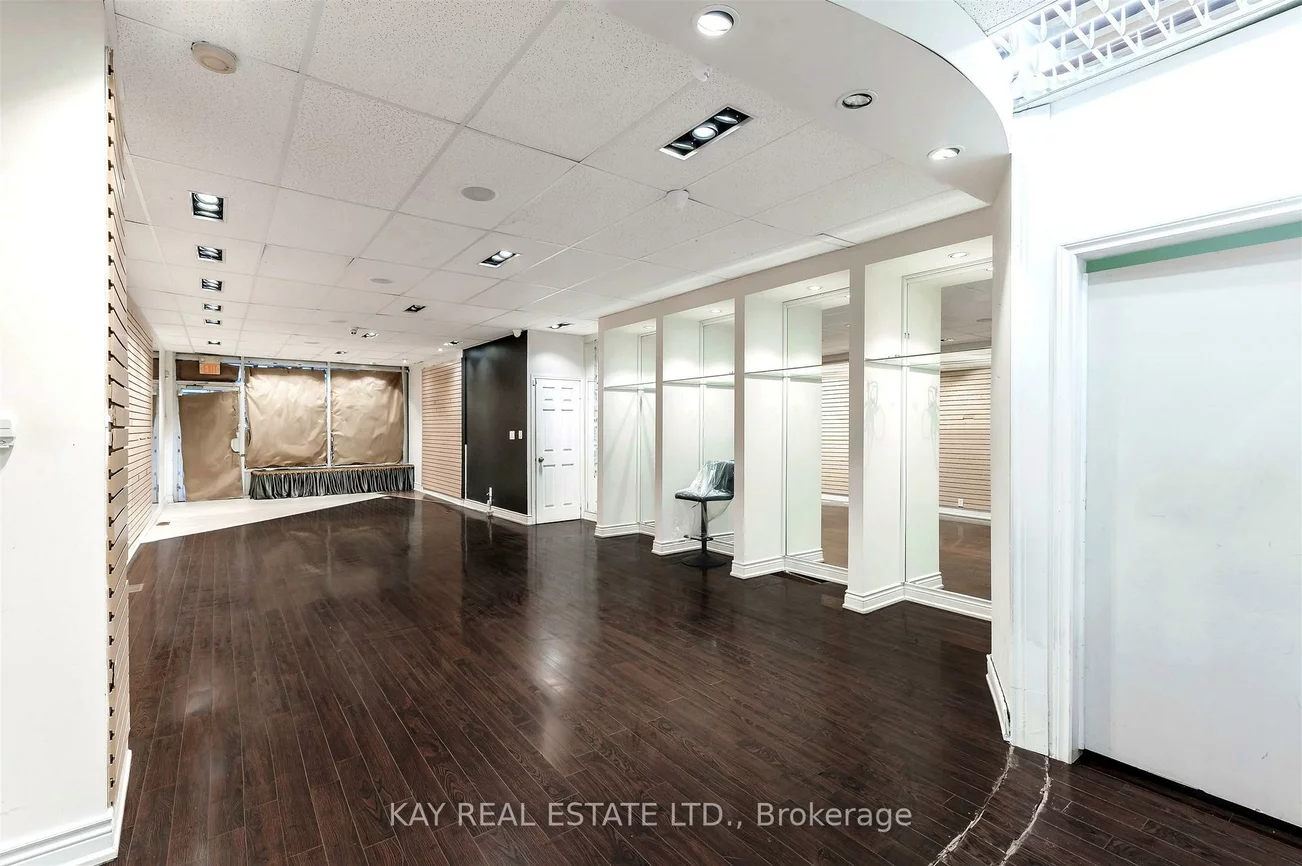 1396, Gerrard, Greenwood-Coxwell, Toronto