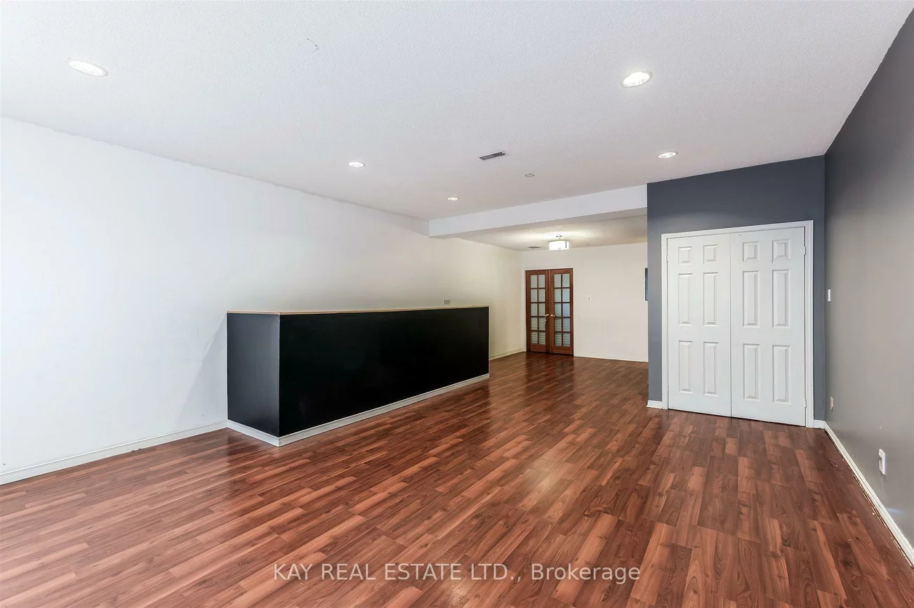 1396, Gerrard, Greenwood-Coxwell, Toronto