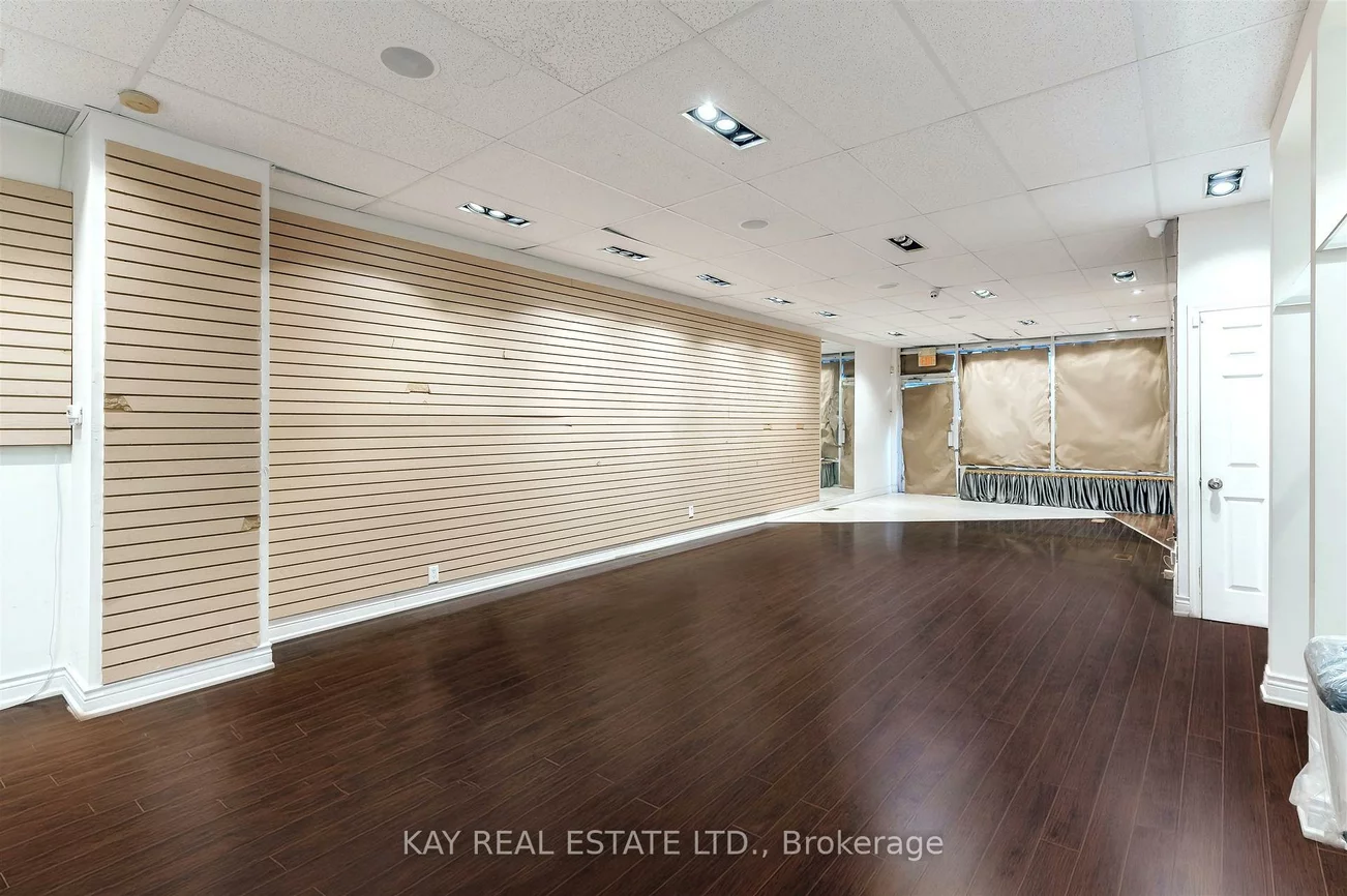 1396, Gerrard, Greenwood-Coxwell, Toronto
