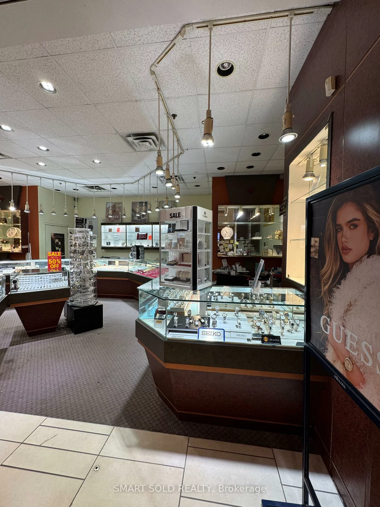 3495, Lawrence, Woburn, Toronto