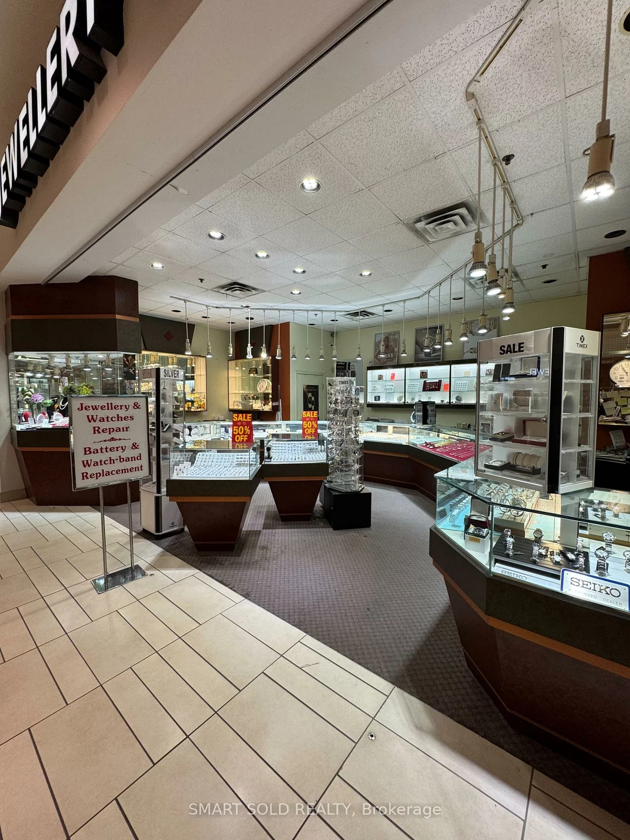 3495, Lawrence, Woburn, Toronto