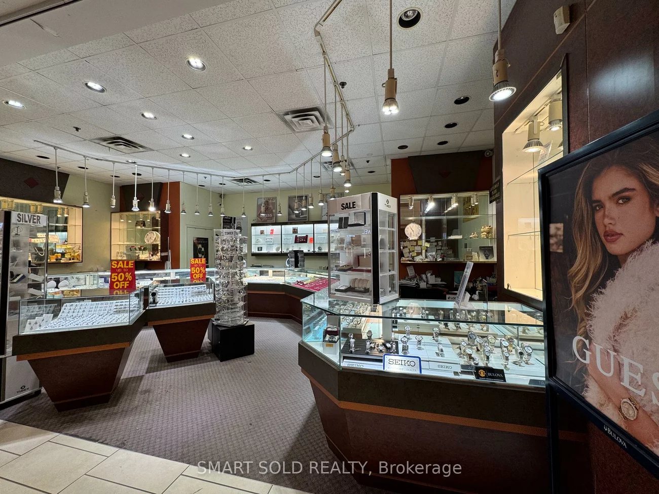 3495, Lawrence, Woburn, Toronto