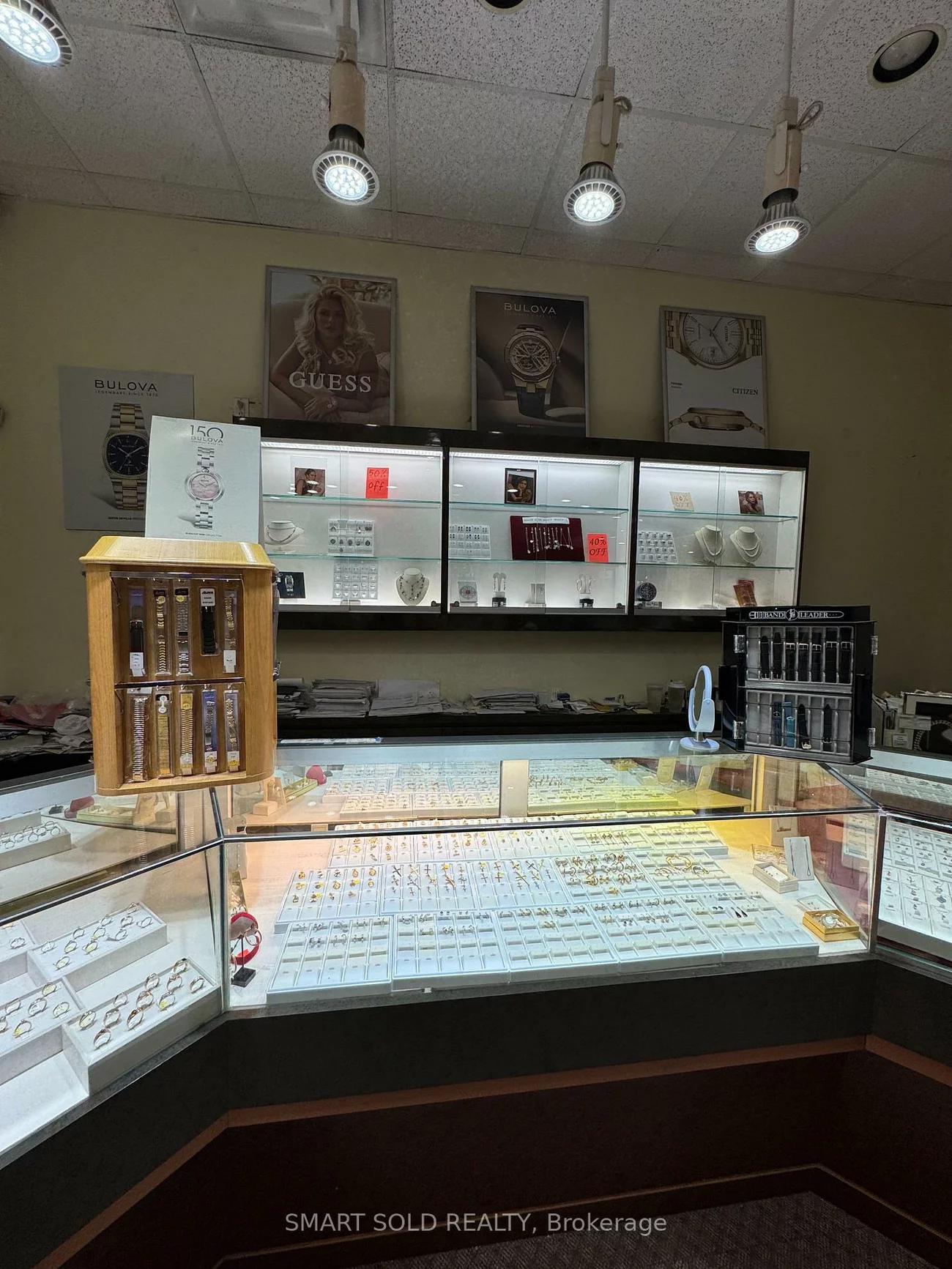 3495, Lawrence, Woburn, Toronto