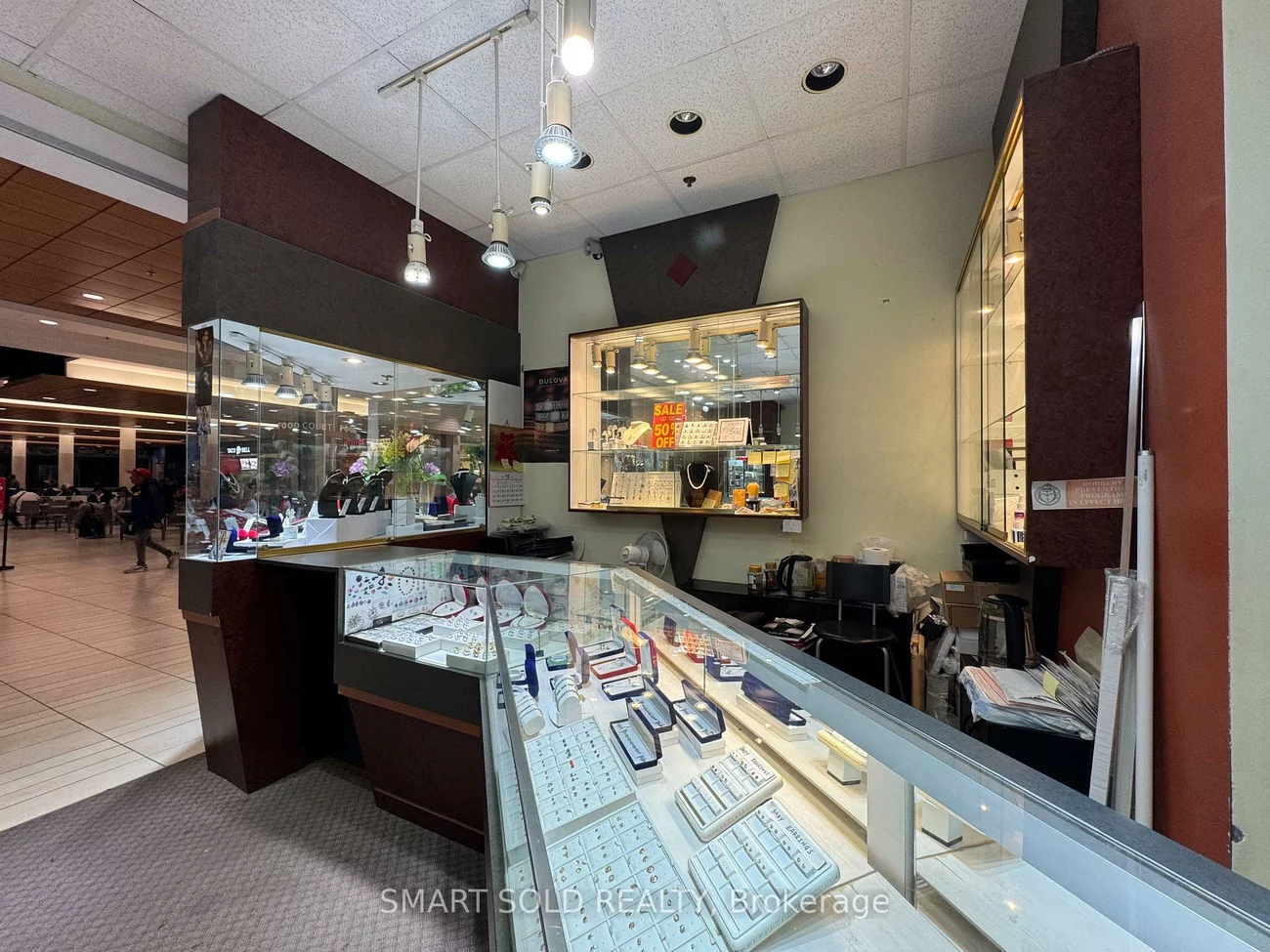 3495, Lawrence, Woburn, Toronto