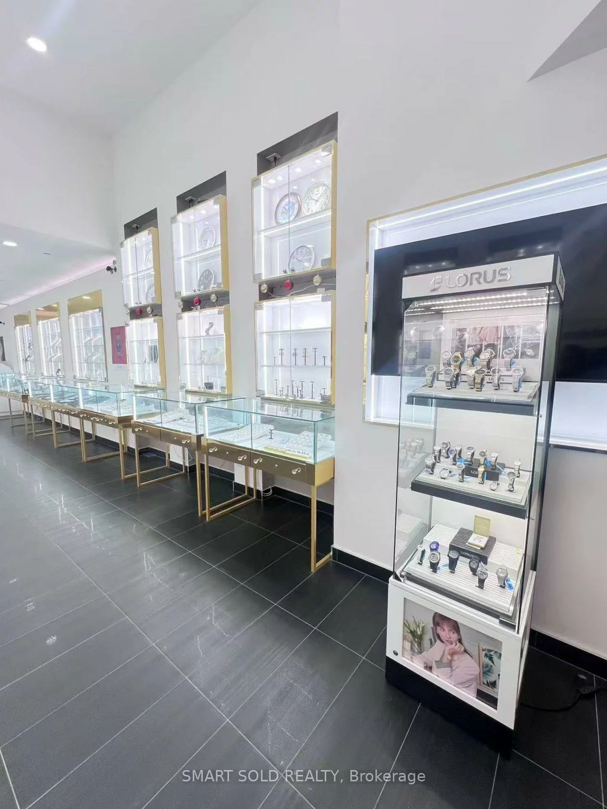 70, Eglinton, Clairlea-Birchmount, Toronto
