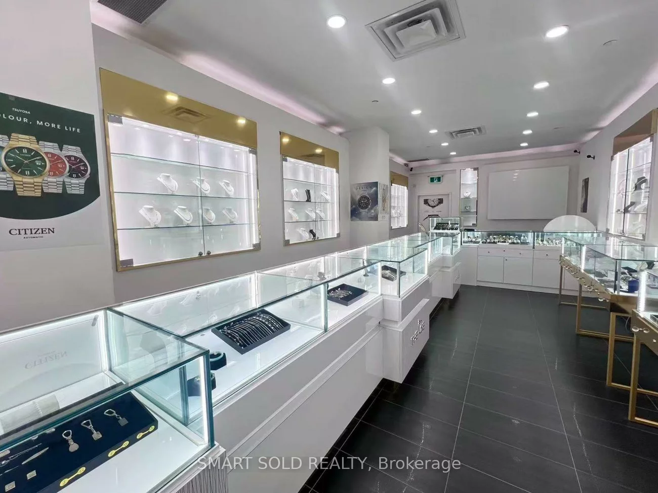 70, Eglinton, Clairlea-Birchmount, Toronto