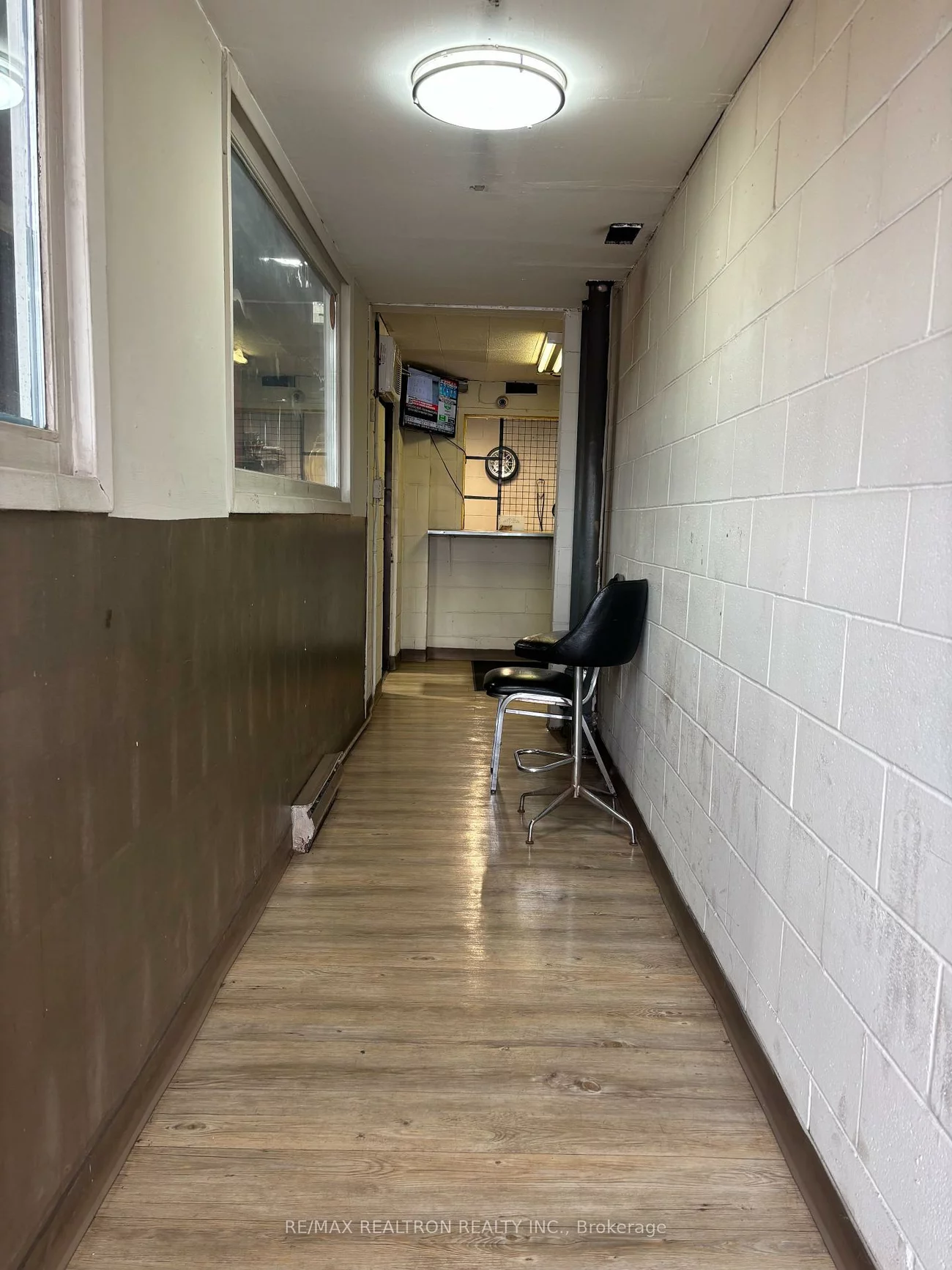 1211, Kennedy, Dorset Park, Toronto