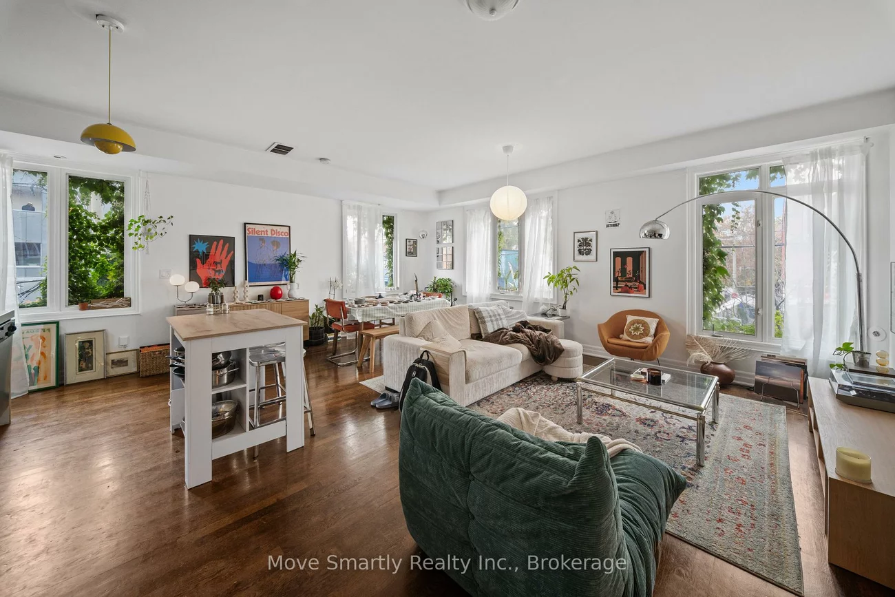 969, Queen, South Riverdale, Toronto