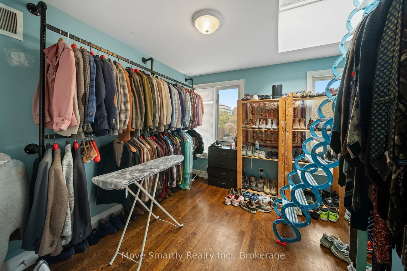 969, Queen, South Riverdale, Toronto