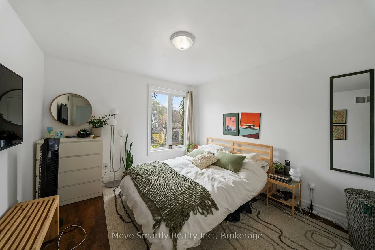 969, Queen, South Riverdale, Toronto