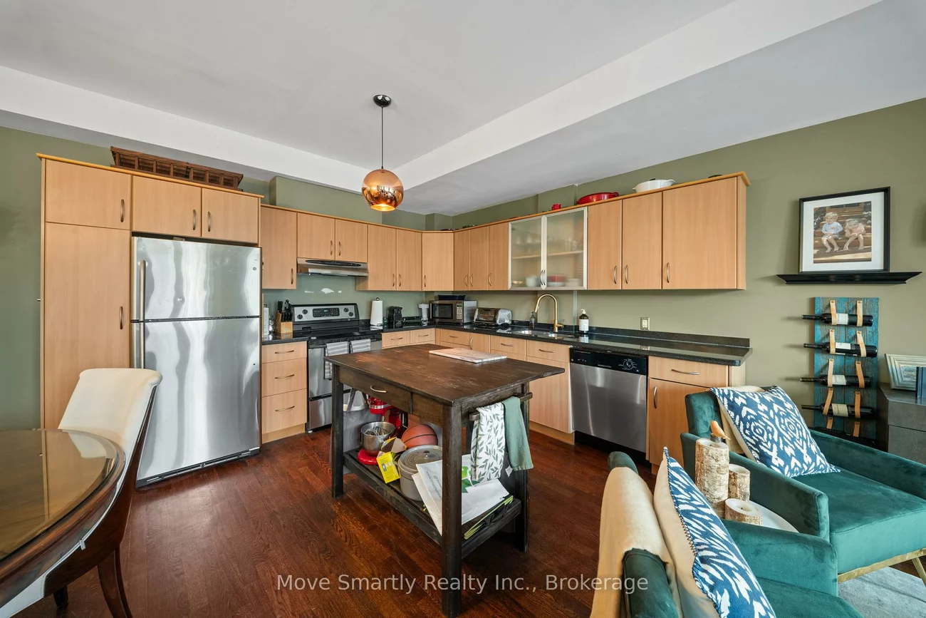969, Queen, South Riverdale, Toronto