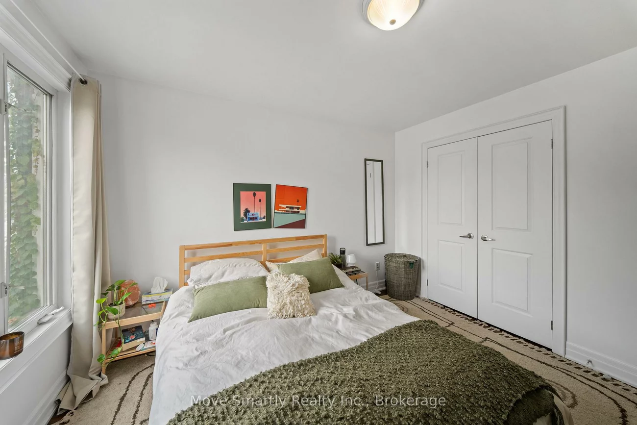 969, Queen, South Riverdale, Toronto