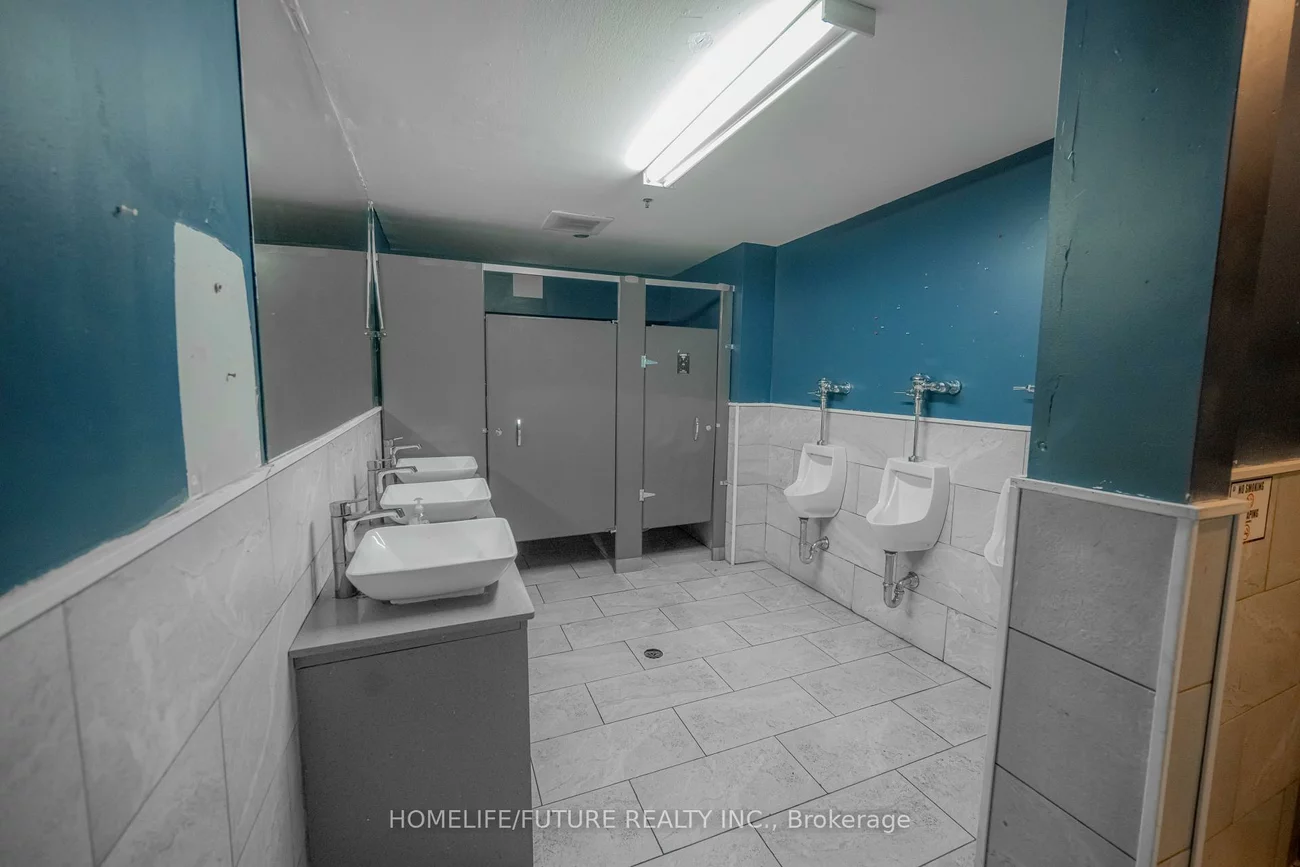 880, Ellesmere, Dorset Park, Toronto