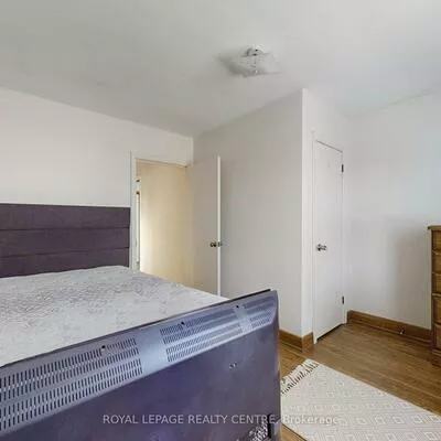 706, The Queensway, Stonegate-Queensway, Toronto