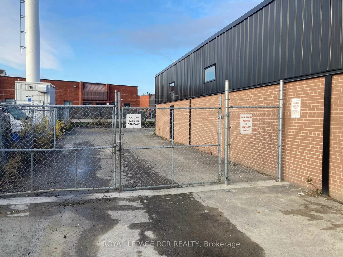 26, Airview, West Humber-Clairville, Toronto