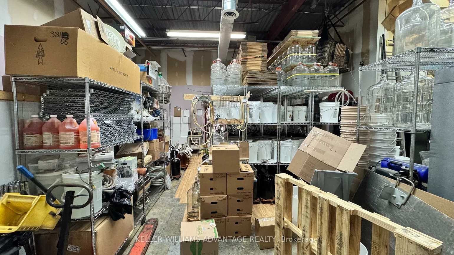 3220, Dufferin St, Yorkdale-Glen Park, Toronto