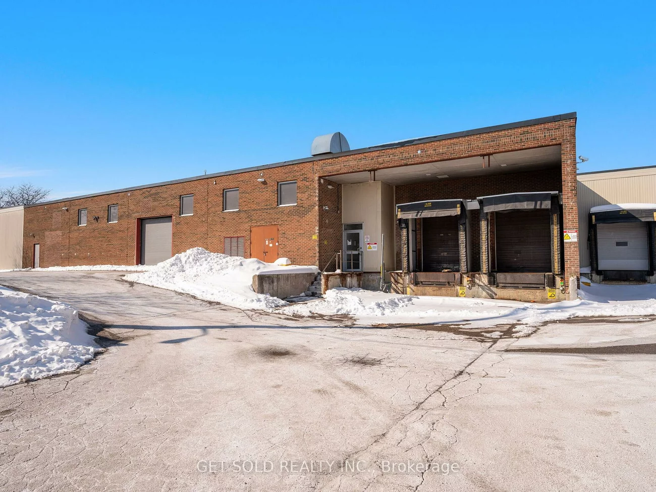 650, Fenmar, Humber Summit, Toronto