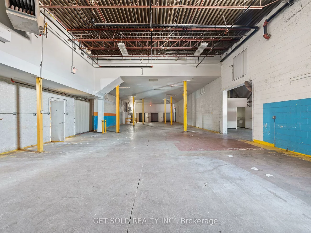 650, Fenmar, Humber Summit, Toronto