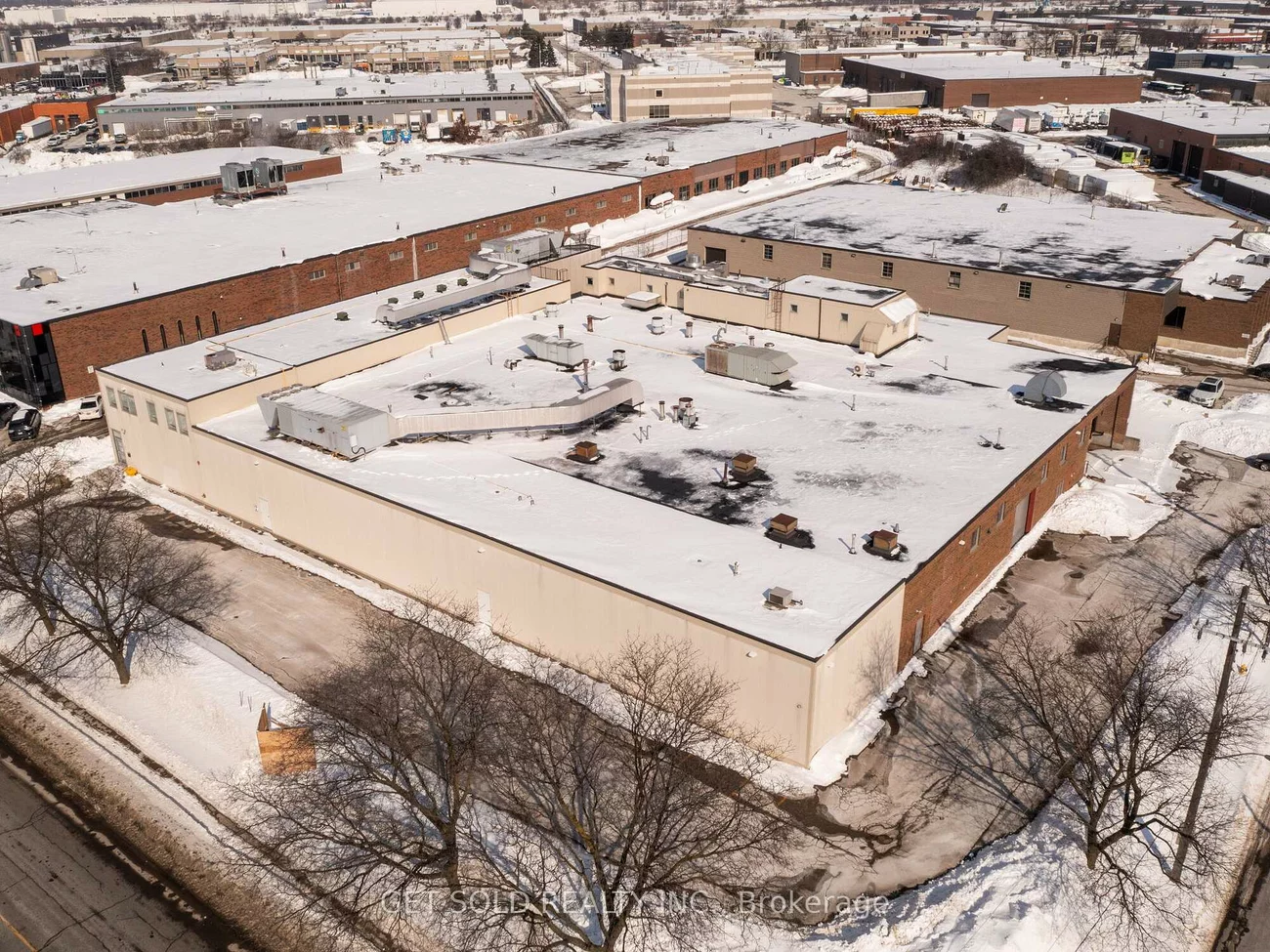 650, Fenmar, Humber Summit, Toronto