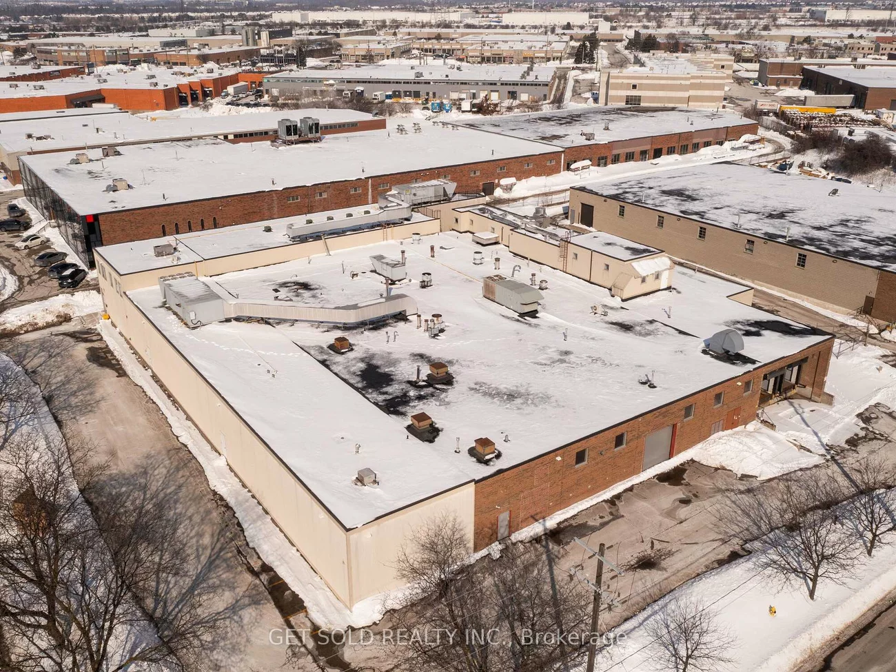 650, Fenmar, Humber Summit, Toronto