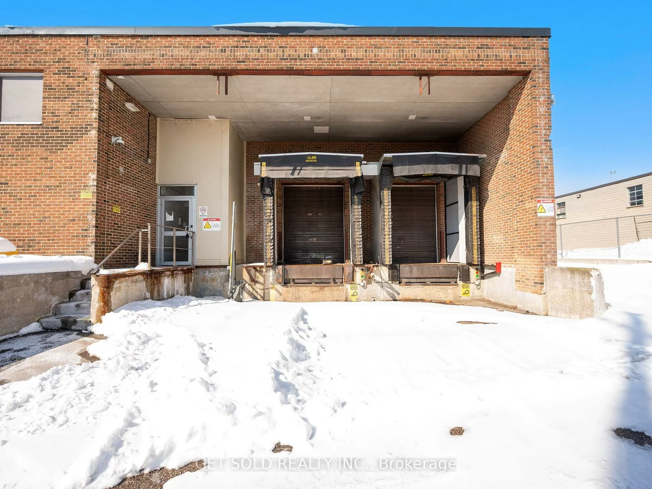 650, Fenmar, Humber Summit, Toronto