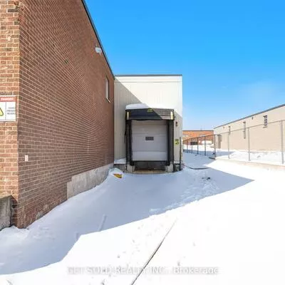 Commercial for sale, 650, Fenmar, Humber Summit, Toronto